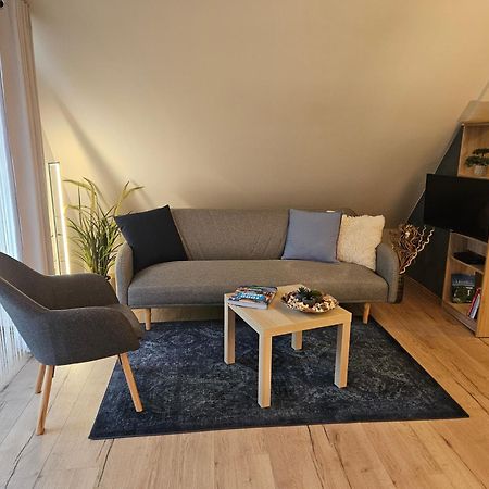 Otium Wellness Apartmanhaz Balatonakarattya Exterior photo